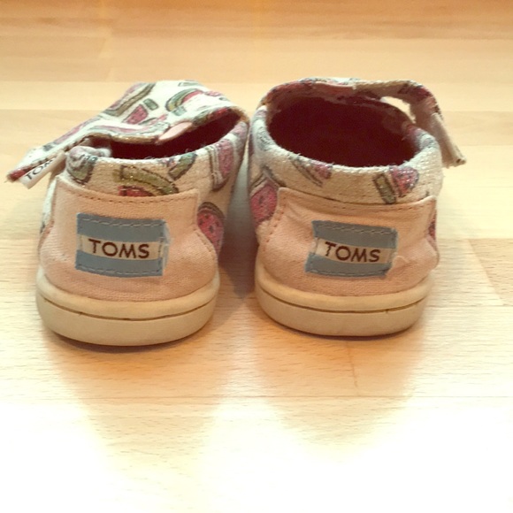 Toms Watermelon Toddler Slip Ons - SIZE 5 - Picture 3 of 3